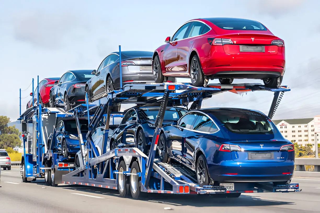 What to Anticipate on Your Scheduled Car Pickup and Delivery Day
